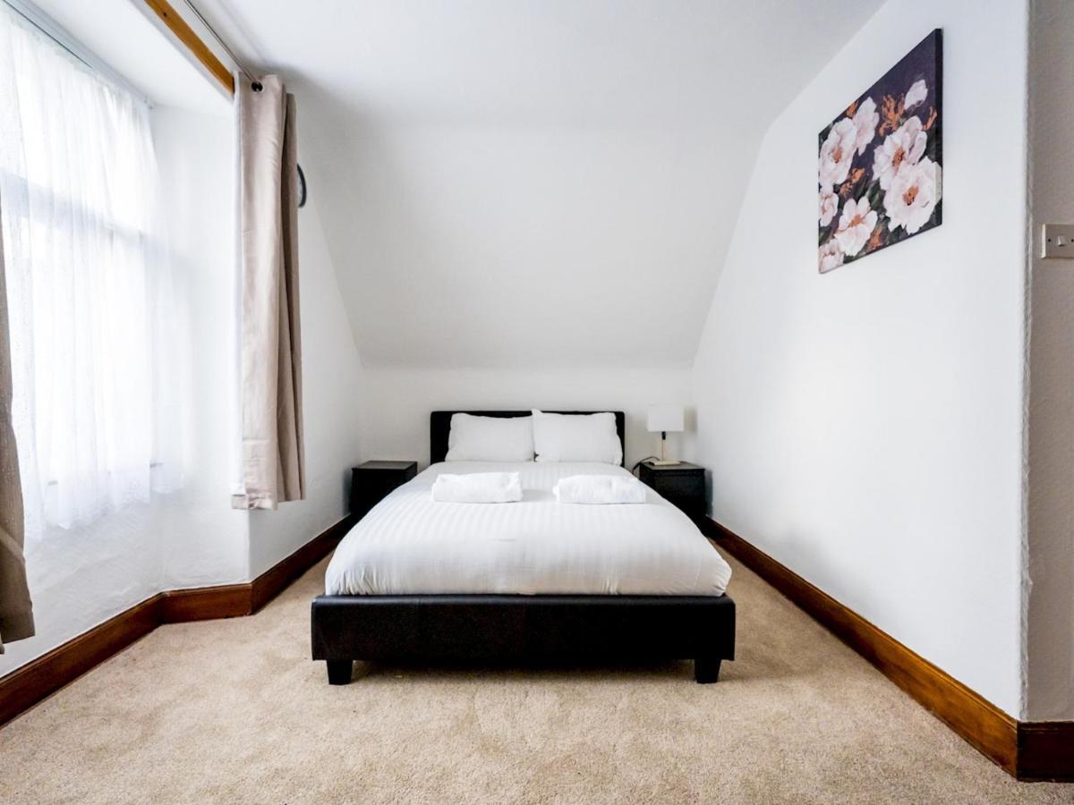 Pass The Keys 3 Bedroom Cottage In Cupar Exterior photo